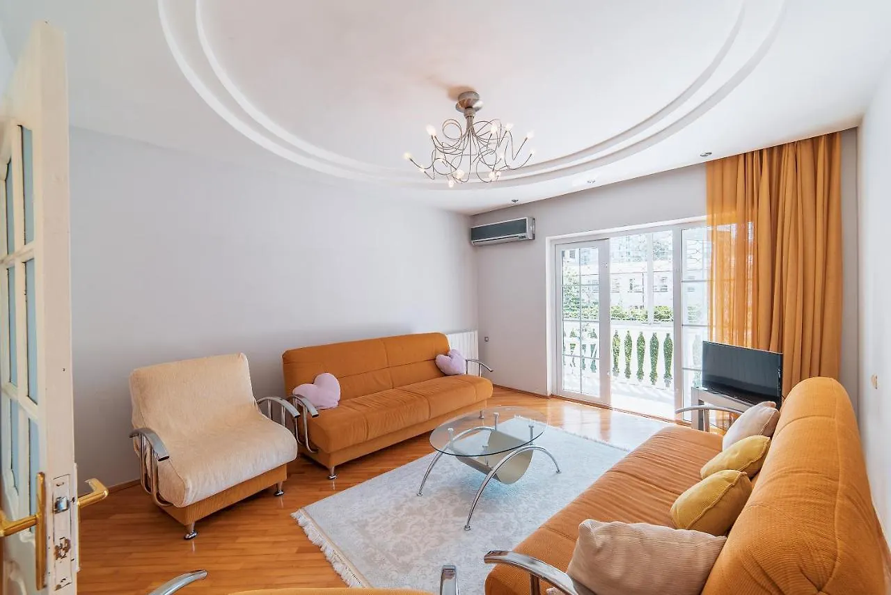 Уютная Квартира У Моря Apartment Batumi