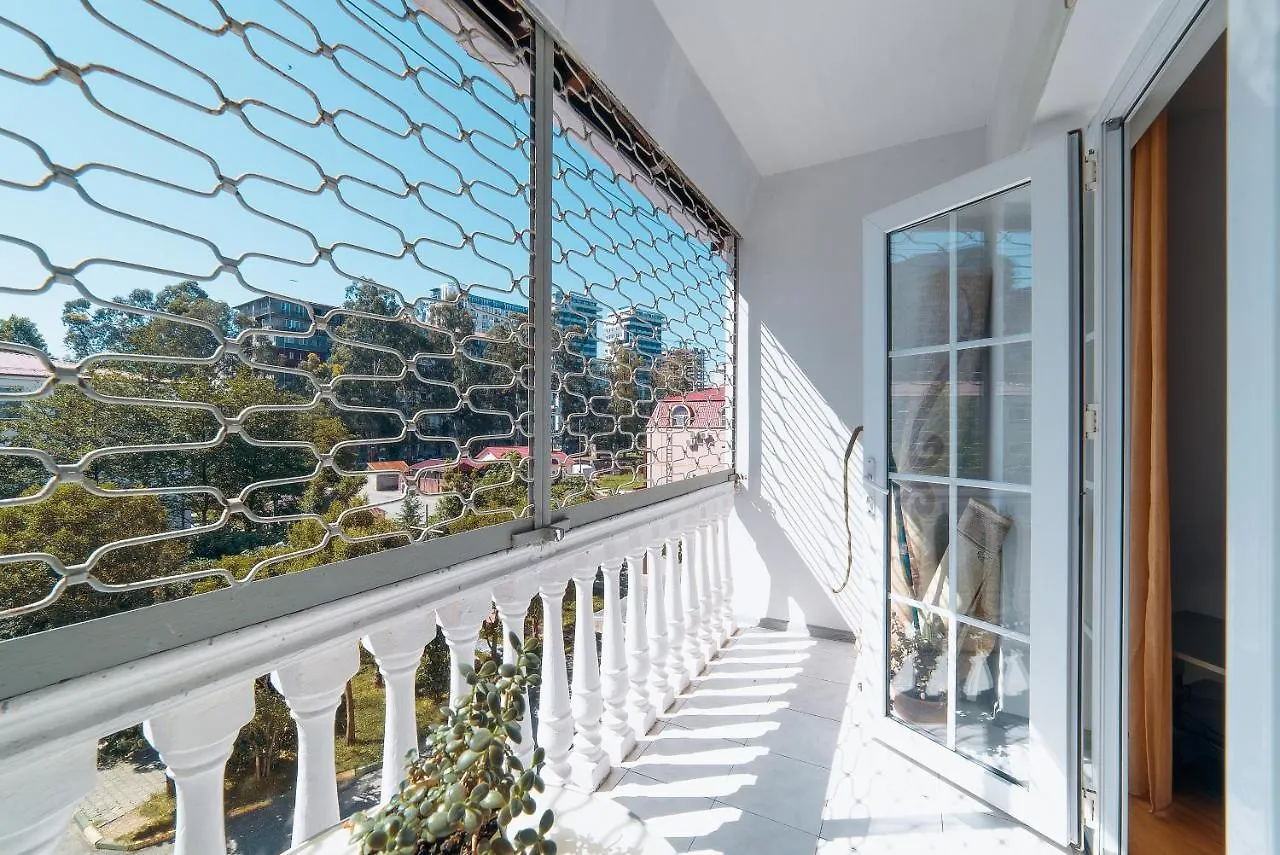 Уютная Квартира У Моря Apartment Batumi